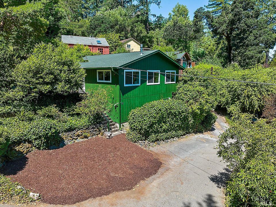 1st image of 21 Grand View Avenue