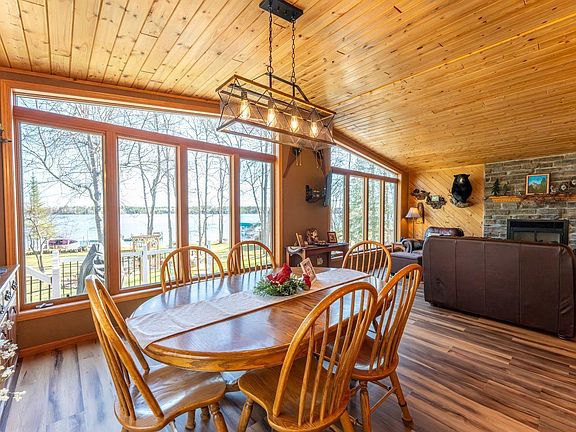 4th image of 4452 Moccasin Point Rd