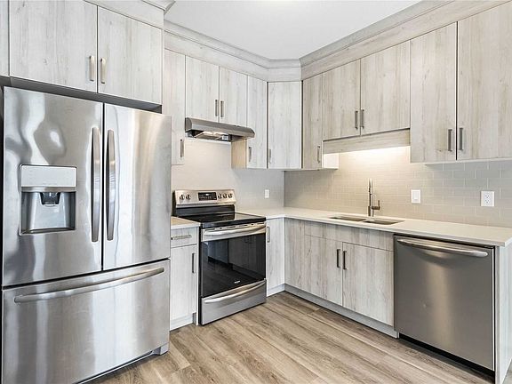 2nd image of 133 Sunflower Pl