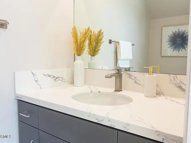 3682 Harriman Ave #3 — Photo 10