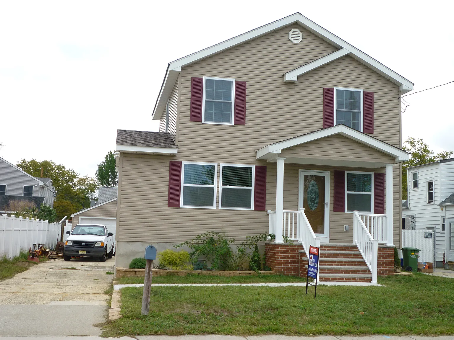 14 Eisenhower Dr photo 1