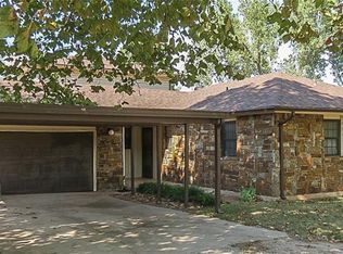 8939 NE 52nd St, Spencer, OK 73084