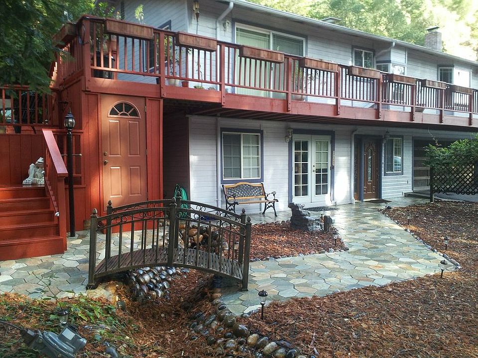 1st image of 275 Mesa Dr