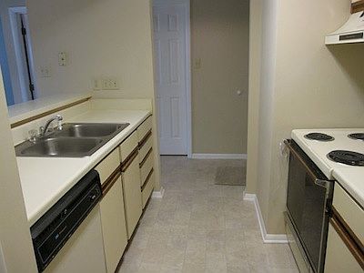 2nd image of 303 Smith Level Rd #E