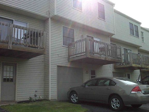 Rear, Single Car Garage