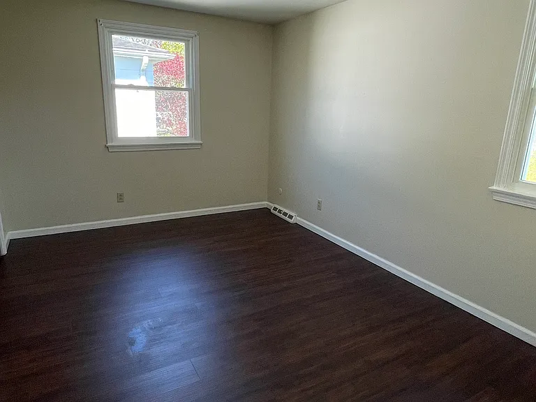 212 Sunshine Dr #L — Photo 28