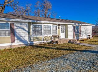 102 W Alonzo St, Wilcox, NE 68982