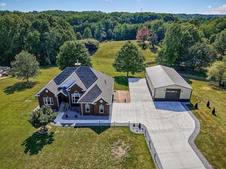 1st image of 256 Kings Pointe Ln