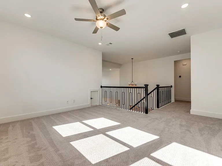 4421 Bandera Dr — Photo 22