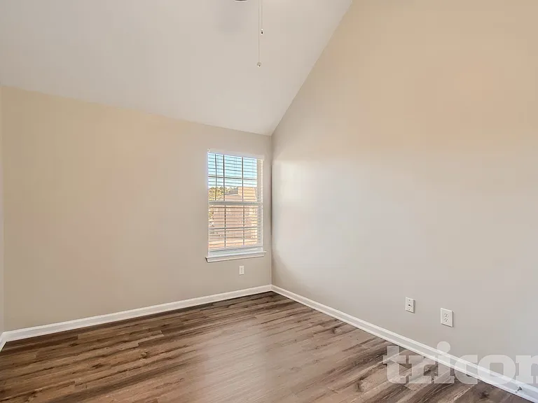 30 Silver Willow Walk — Photo 3