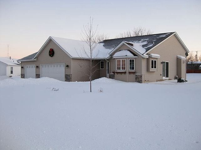 Quality 4BR, 2BA home on large lot.  Beautiful natural maple trim and floors. 