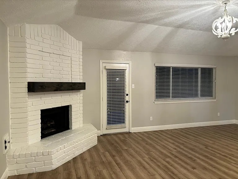 21322 Golden Dove Dr — Photo 4