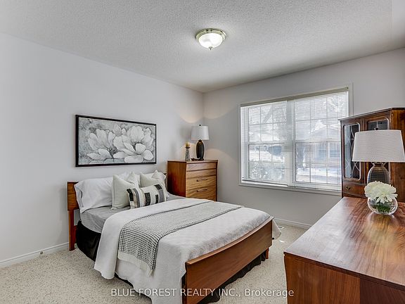 4th image of 680 Commissioners Rd W #21