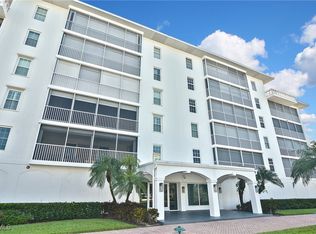 1200 Gulf Shore Blvd N APT 103, Naples, FL 34102