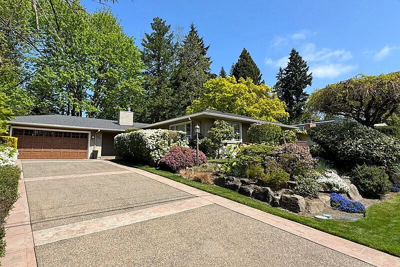 10632 NE 47th Pl