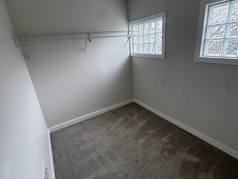 311 E 17th Ave — Photo 24