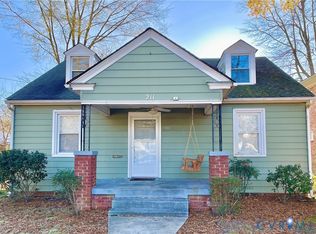 211 Jefferson Ave, Colonial Heights, VA 23834