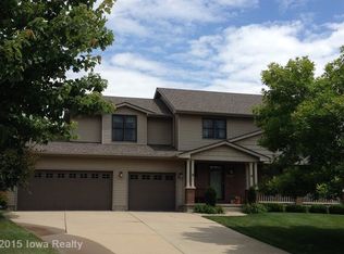 6805 Jules Verne Ct, Johnston, IA 50131