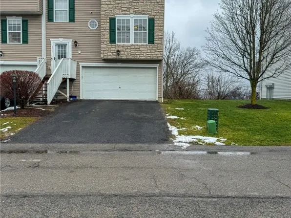 211 Mountain Dr, Carnegie, PA 15106