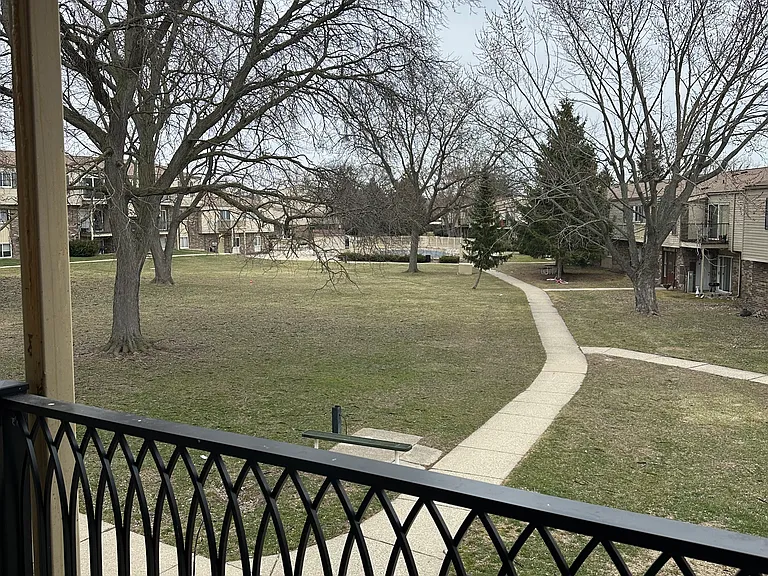 38262 Fairway Ct #114B — Photo 2