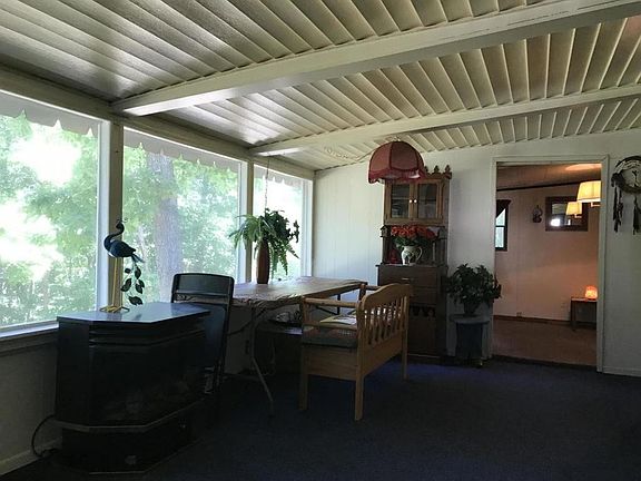 5th image of 192 Shoreline Ln
