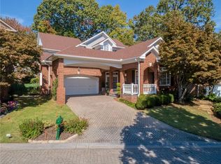 1036 Arbor Trce, Atlanta, GA 30319