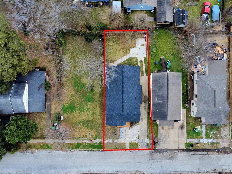 2811 Winbern St — Photo 41