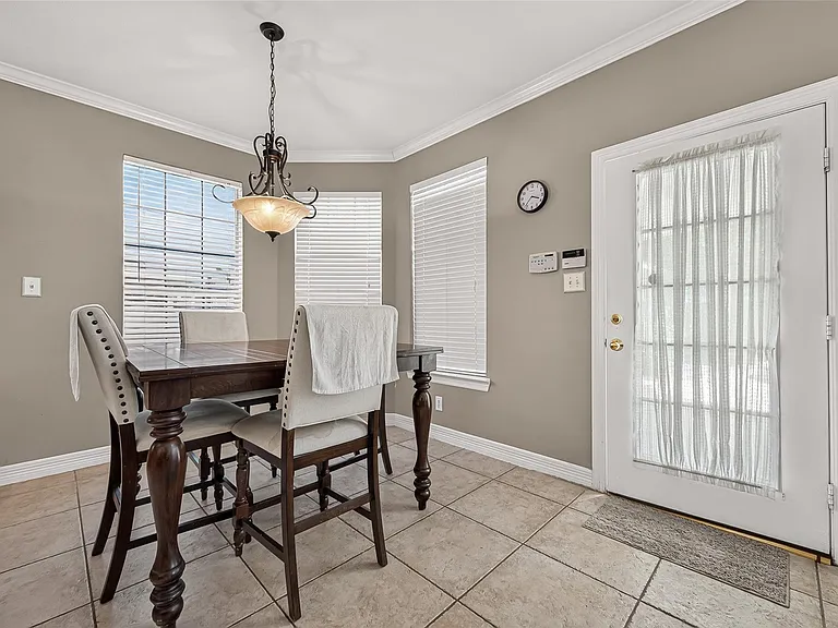 1715 Lake Quitman Dr — Photo 16