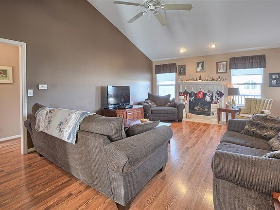 4th image of 8509 Bellechasse Dr