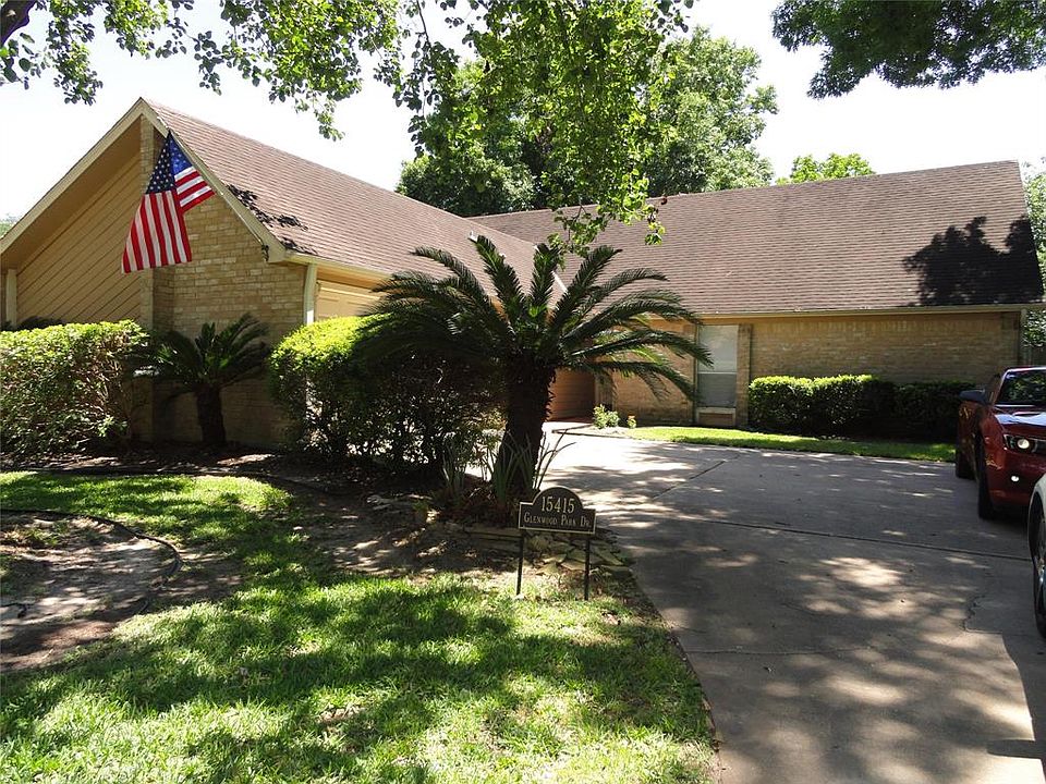 1st image of 15415 Glenwood Park Dr
