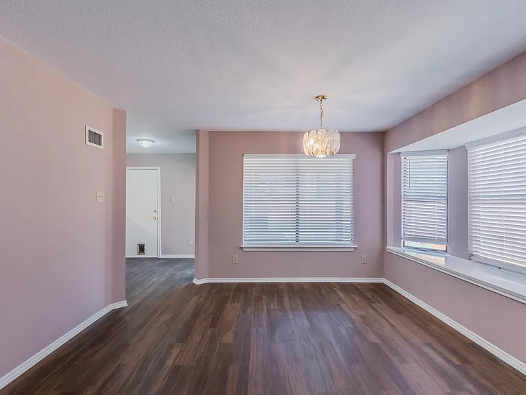 2304 Cuesta Ln — Photo 10
