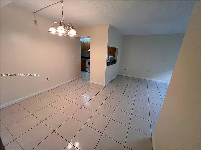451 NW 100th Pl #101 — Photo 12