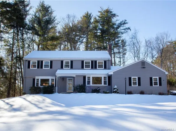 32 Munnisunk Drive, Simsbury, CT 06070