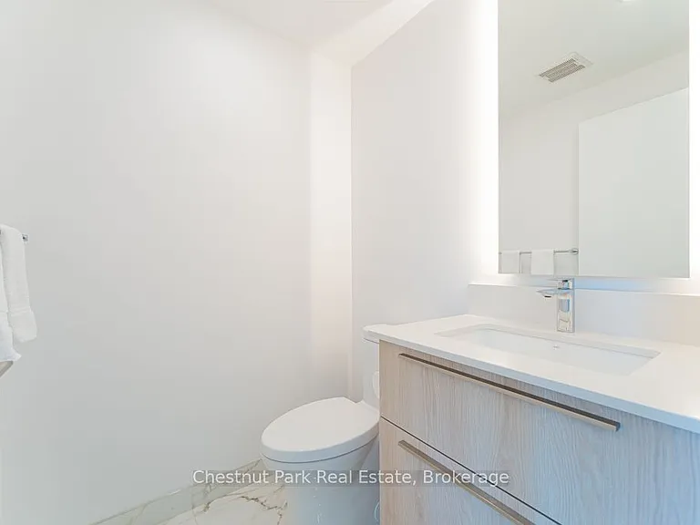 29 Rockmount Cres — Photo 17
