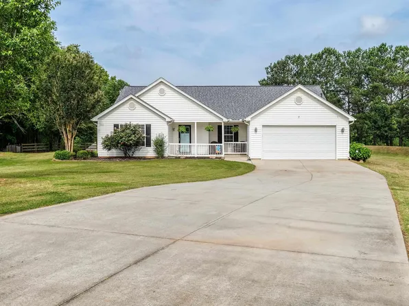 135 Kensett Dr, Williamston, SC 29697