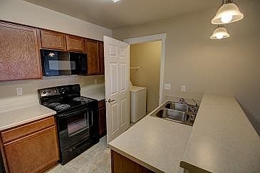 4th image of 15913 E 4th Ave APT E304