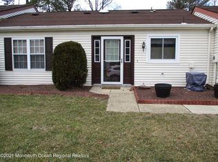 752B Liverpool Cir, Manchester Township, NJ 08759