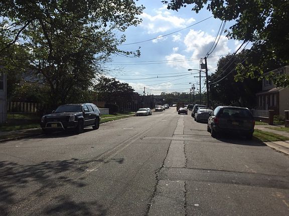 5th image of 33-35 Bloomfield Ave