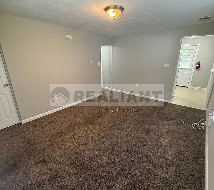 1st image of 319 Bellevue Ext