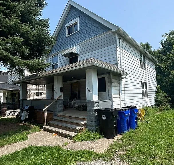 3285 W 86th St — Photo 2