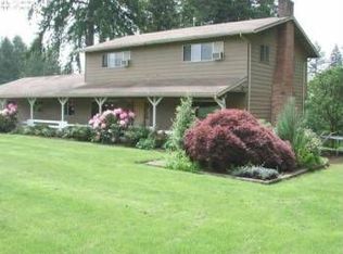 6995 NE Cross Creek Rd, Dundee, OR 97115