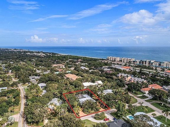 4th image of 815 El Perdido St