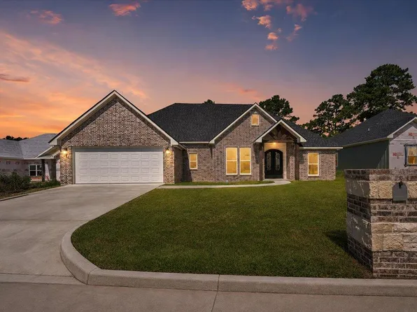 110 Dena Kay Dr, Lufkin, TX 75904