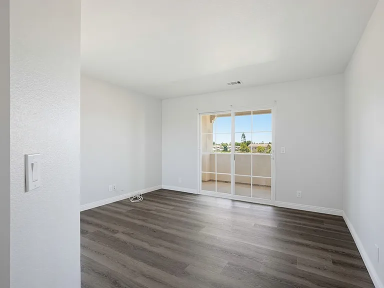 811 N Turner Ave #10 — Photo 17