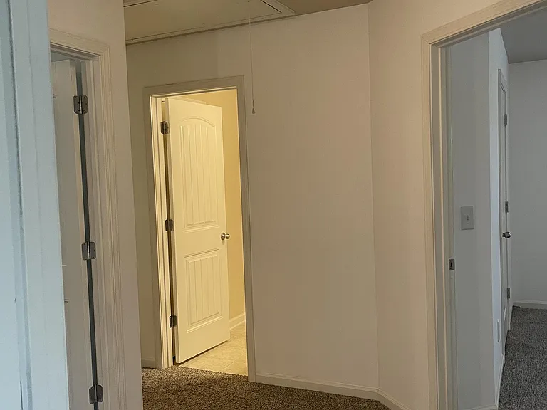 765 Westmoreland Ln — Photo 23