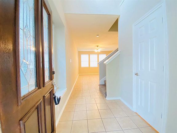 3rd image of 12422 Jasmine Brook Ln