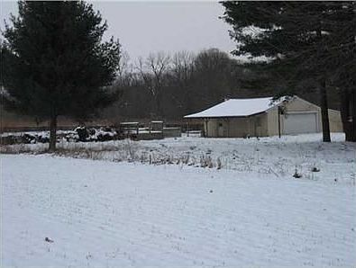 2nd image of 3143 S Us Highway 41