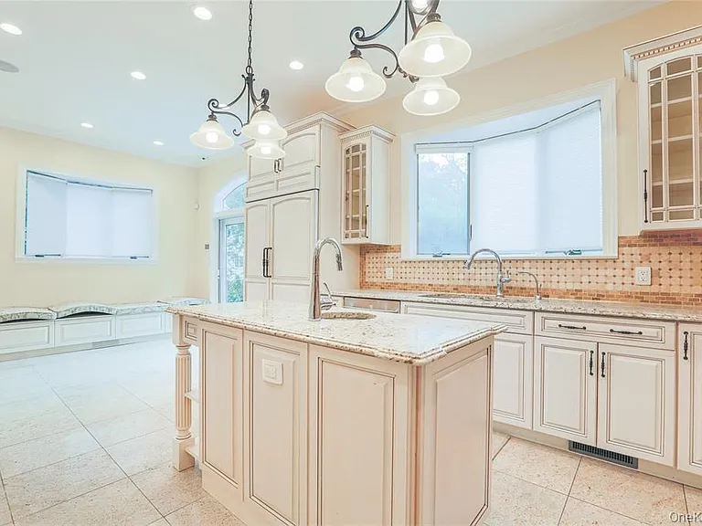 27 Elliot Rd — Photo 15