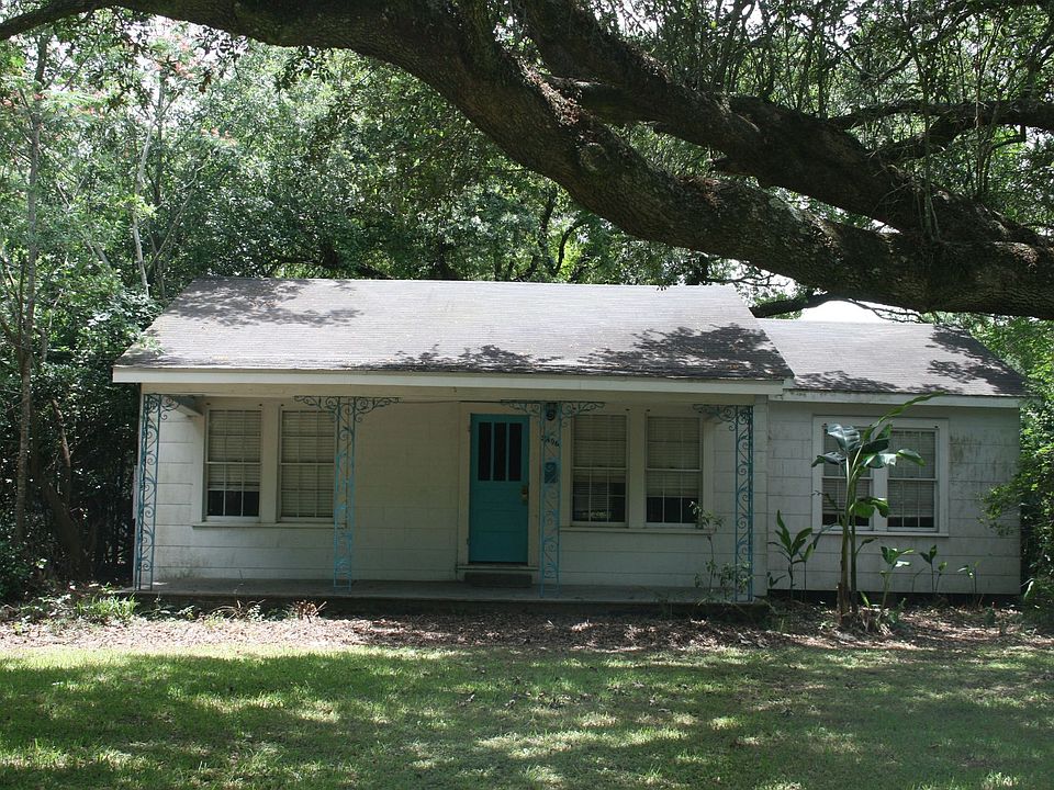 1st image of 3806 Ernest St