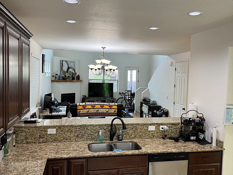 2928 S Camel Dr — Photo 5